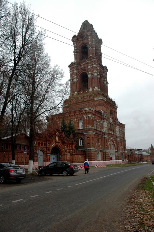 Храм Воскресения Словущего в селе Колычево